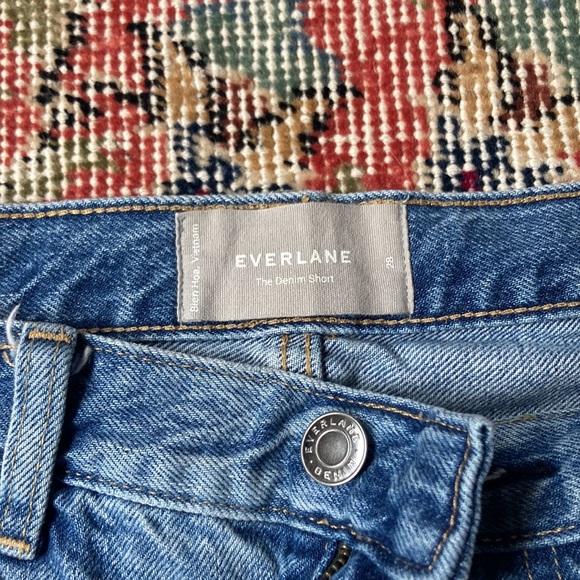 Everlane Demin Short - Picture 3 of 7